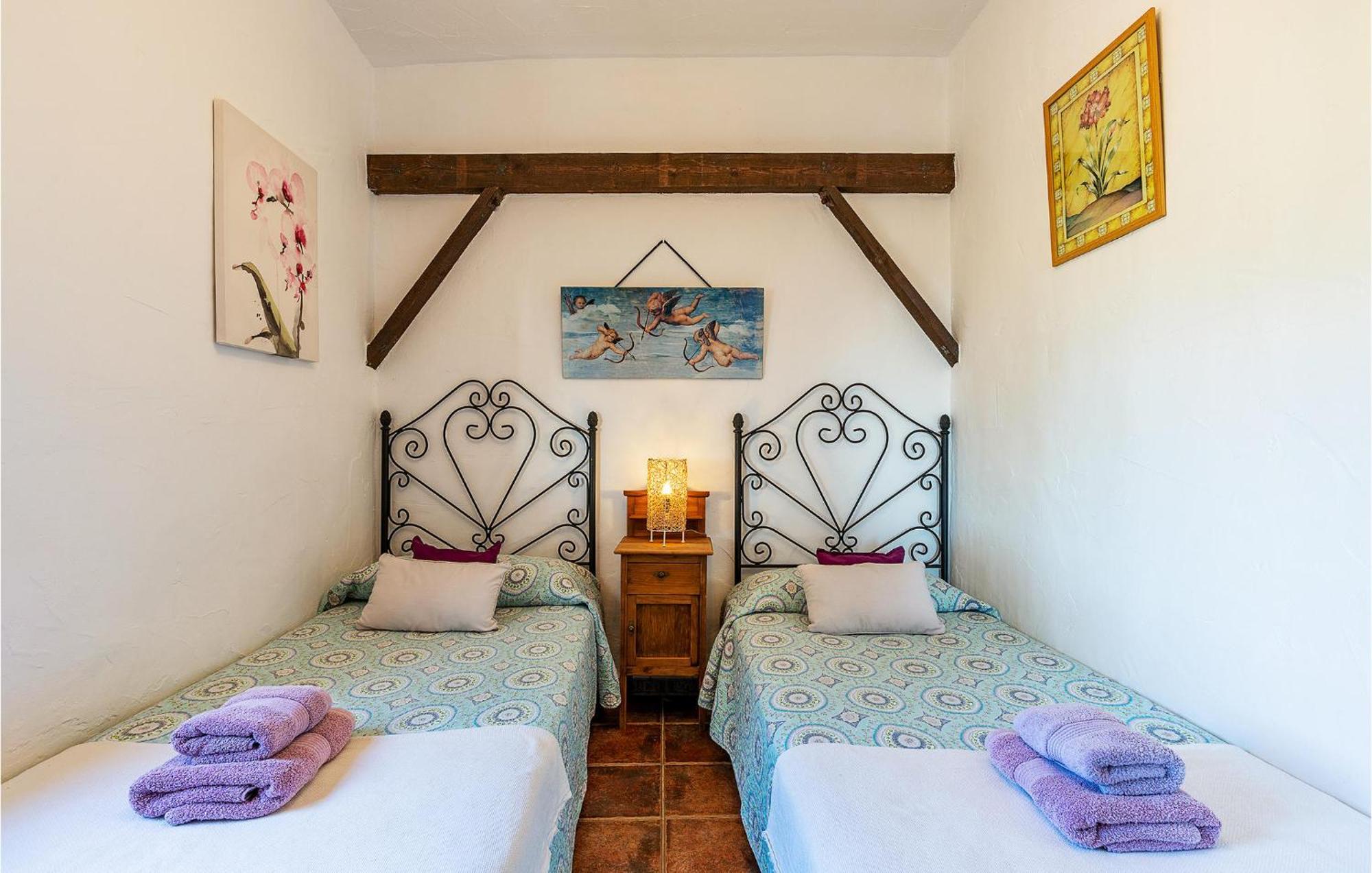 Amazing Home In Frigiliana With Kitchen Eksteriør bilde