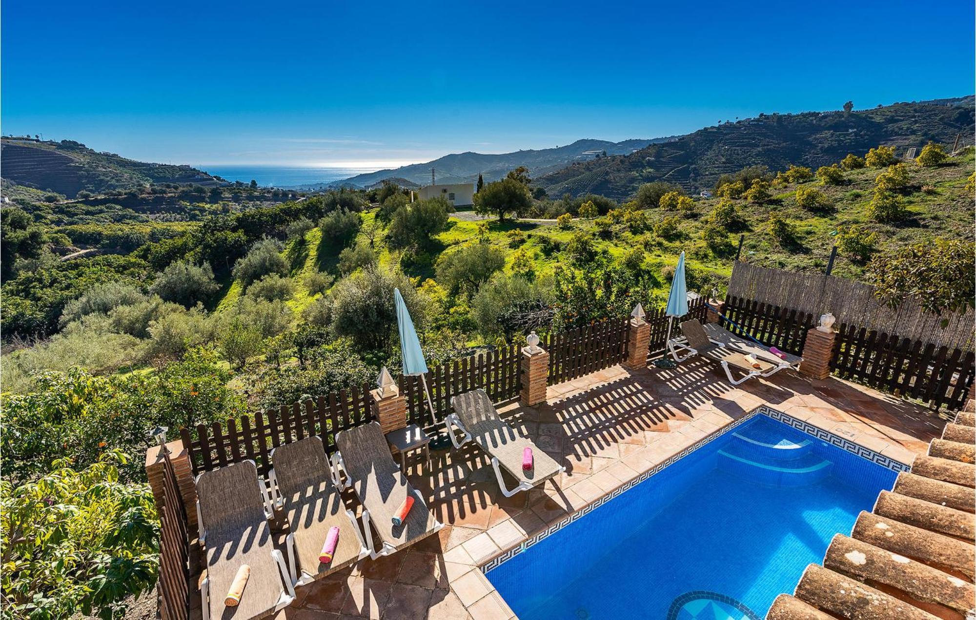 Amazing Home In Frigiliana With Kitchen Eksteriør bilde