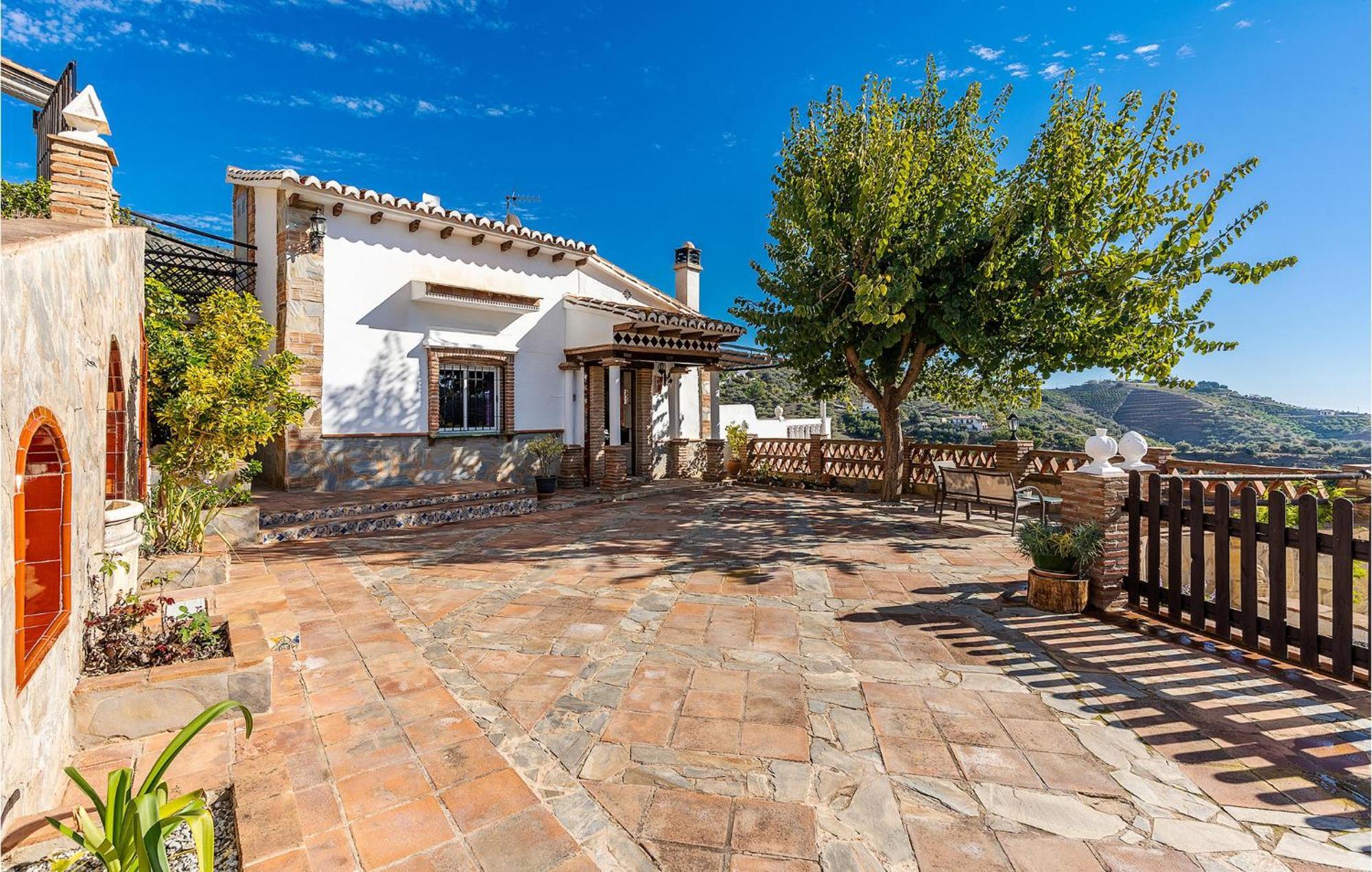 Amazing Home In Frigiliana With Kitchen Eksteriør bilde