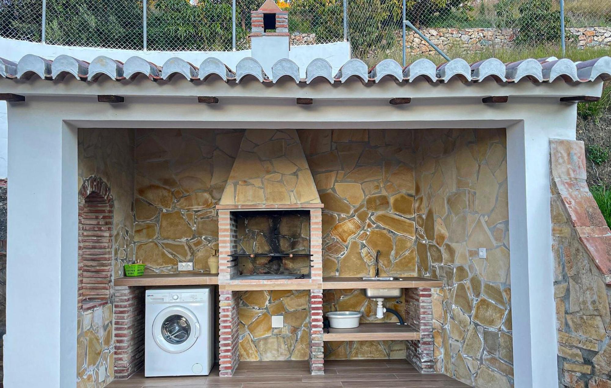 Amazing Home In Frigiliana With Kitchen Eksteriør bilde
